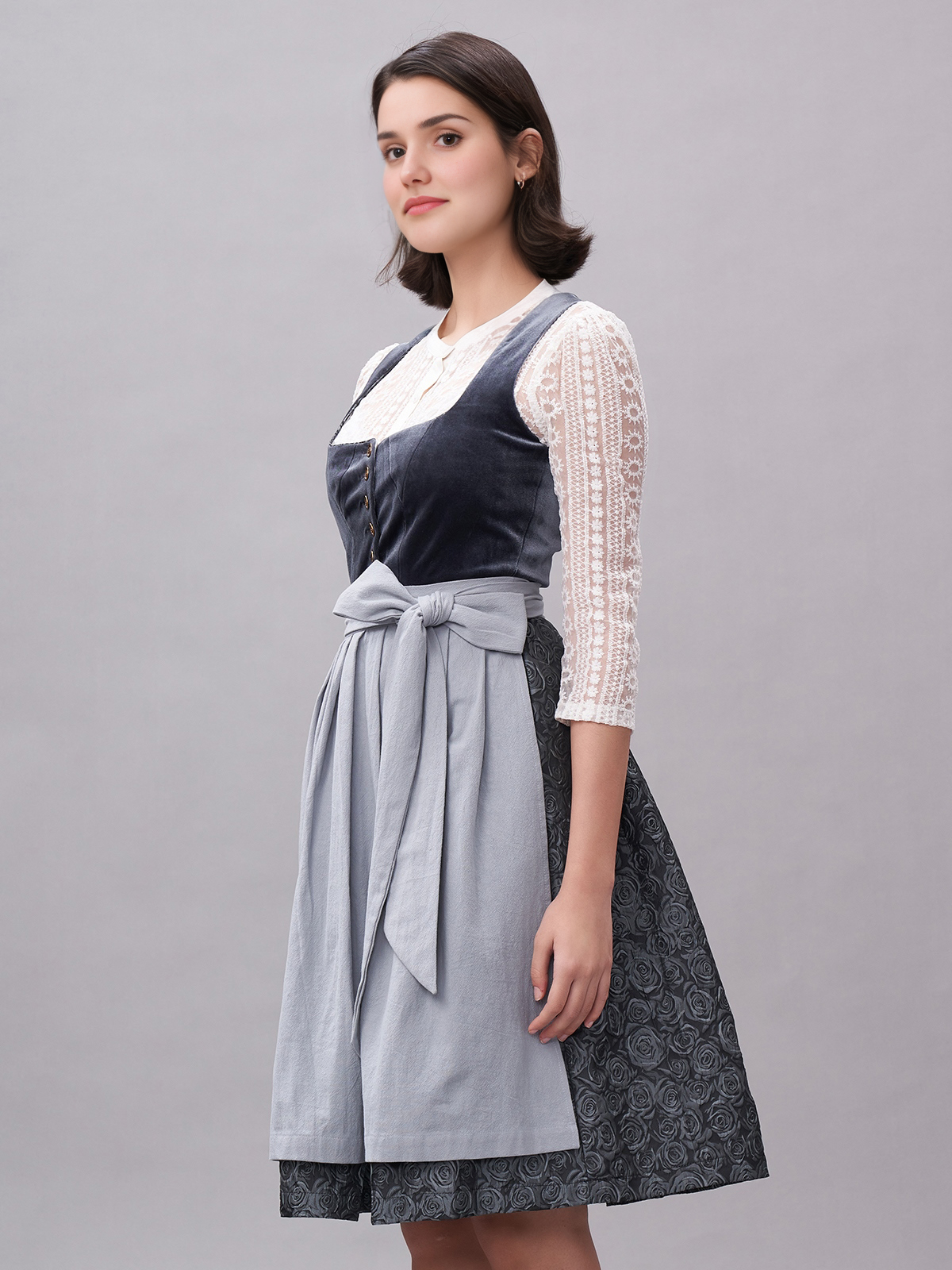 Dirndl in Blau – zeitlos elegant