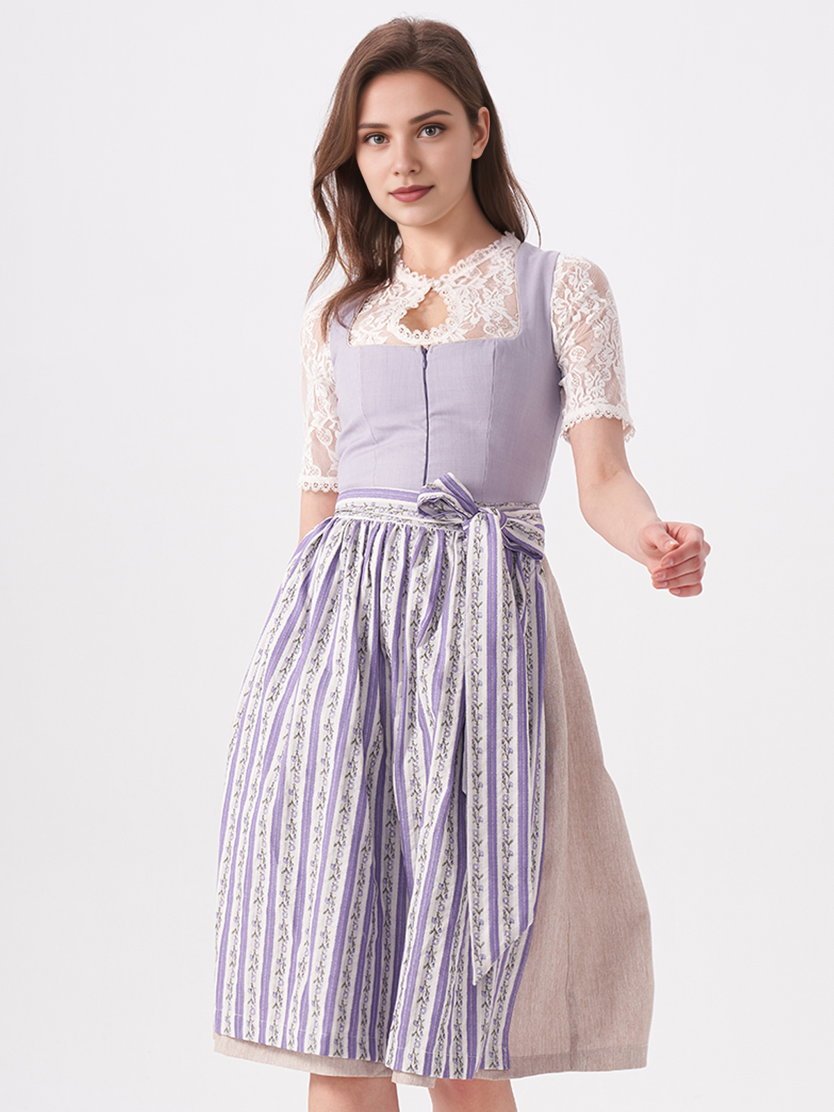 Schwarzes Dirndl mit lila Akzenten