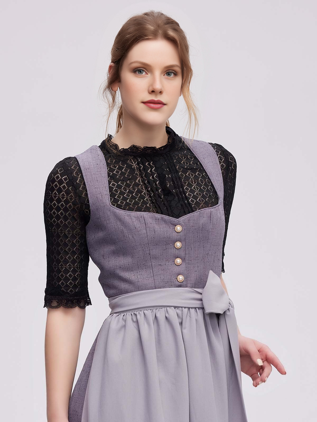 Dirndl in Grau und Schwarz