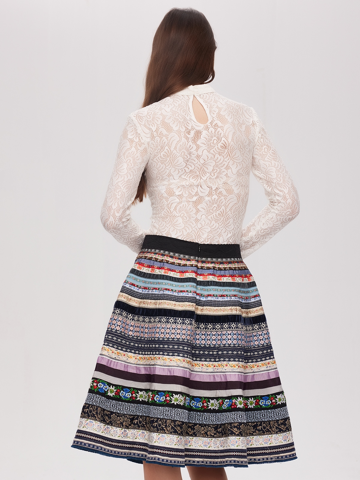 Elegante Langarm Dirndlbluse in Blau